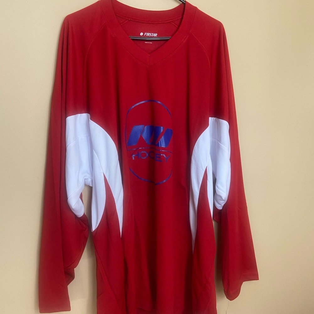 Firstar XXL hockey jersey.